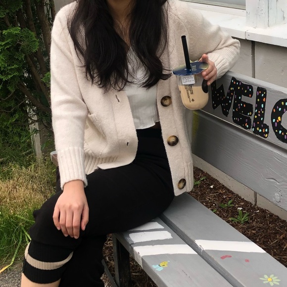 White cardigan - Picture 3 of 3